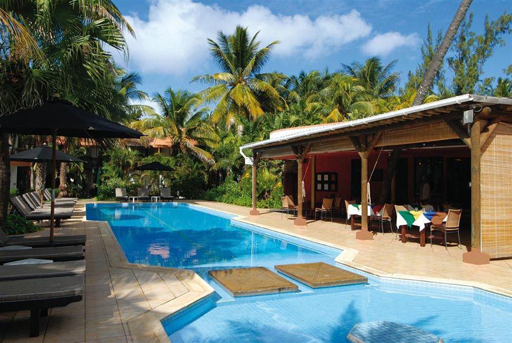 Cocotiers - Mauritius Baie-du-Tombeau